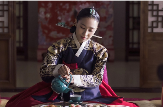 붉은 단심' 최리, 박지연 찾아갔다&hellip;대비와 손 잡을까 [포인트:신]