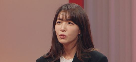 김이나 “'이것'으로 삶의 구렁텅이에서 구원받아”