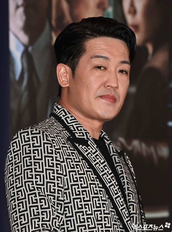 배우 허성태 촬영 및 작품 관련 인물 자료사진