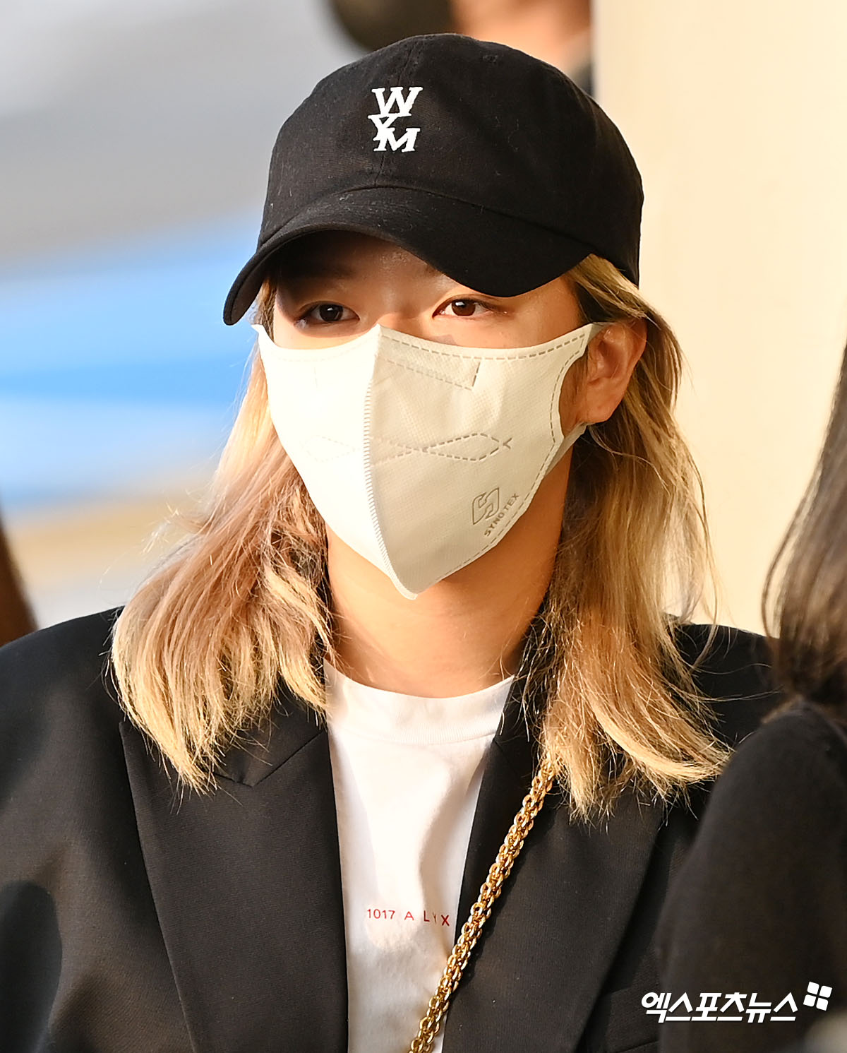 정연