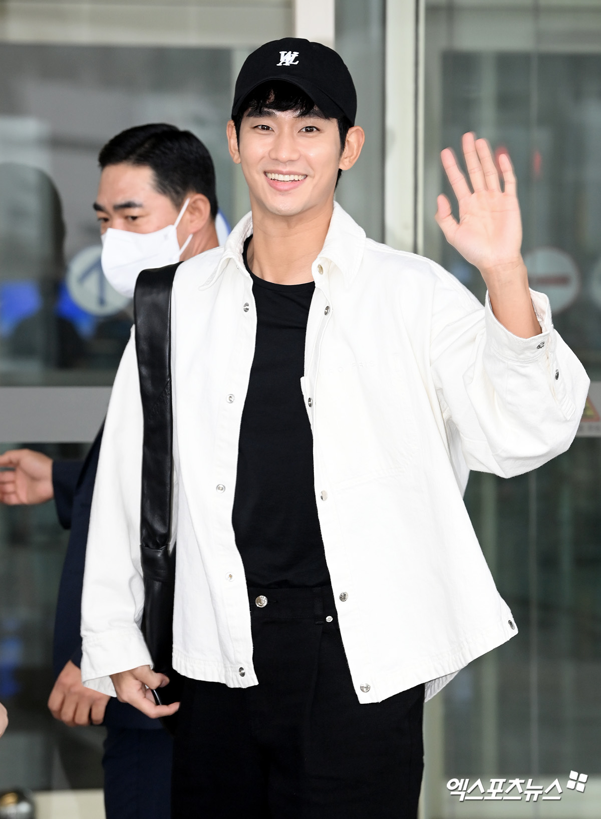 김수현