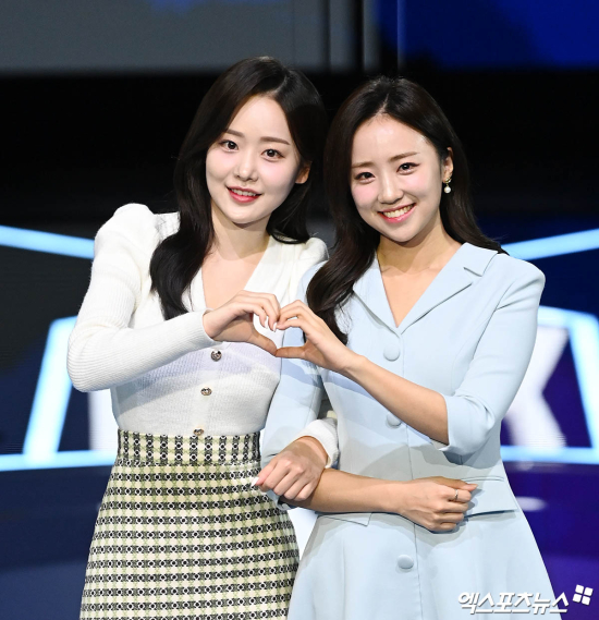 함예진-배혜지 아나운서 '예쁘게 하트'[엑's HD포토]