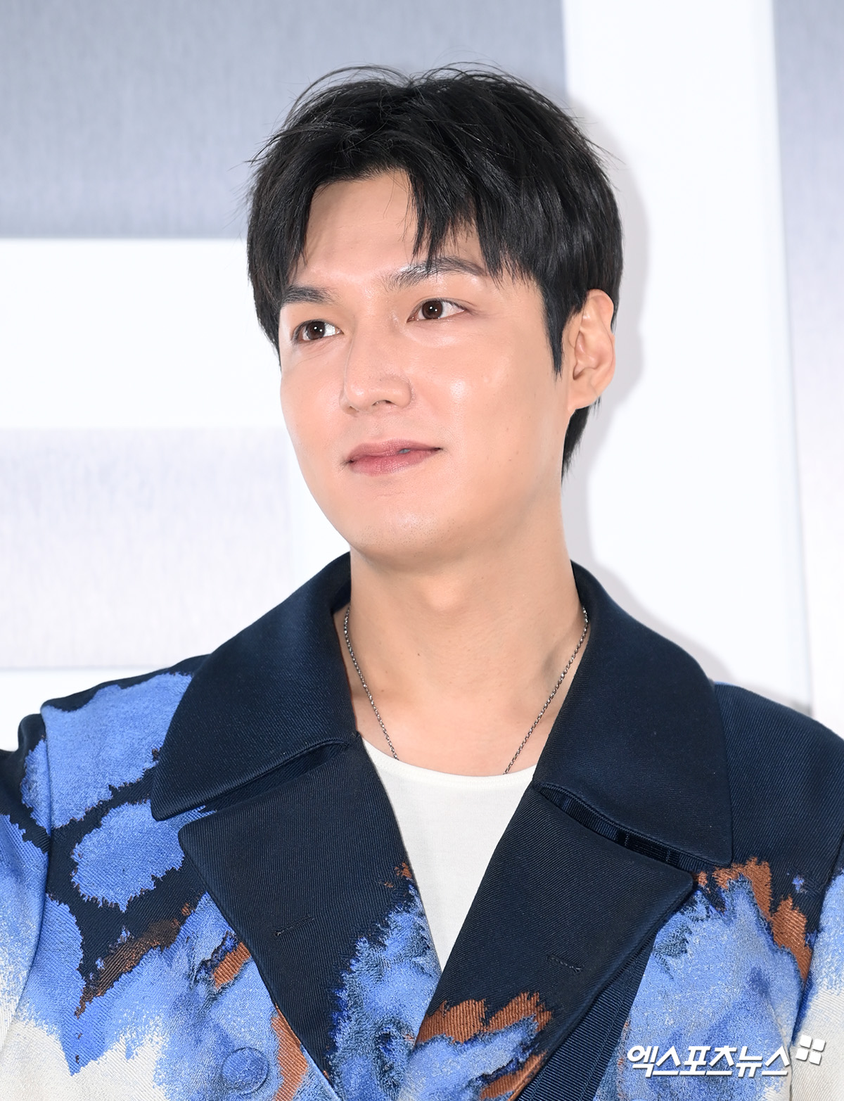 이민호