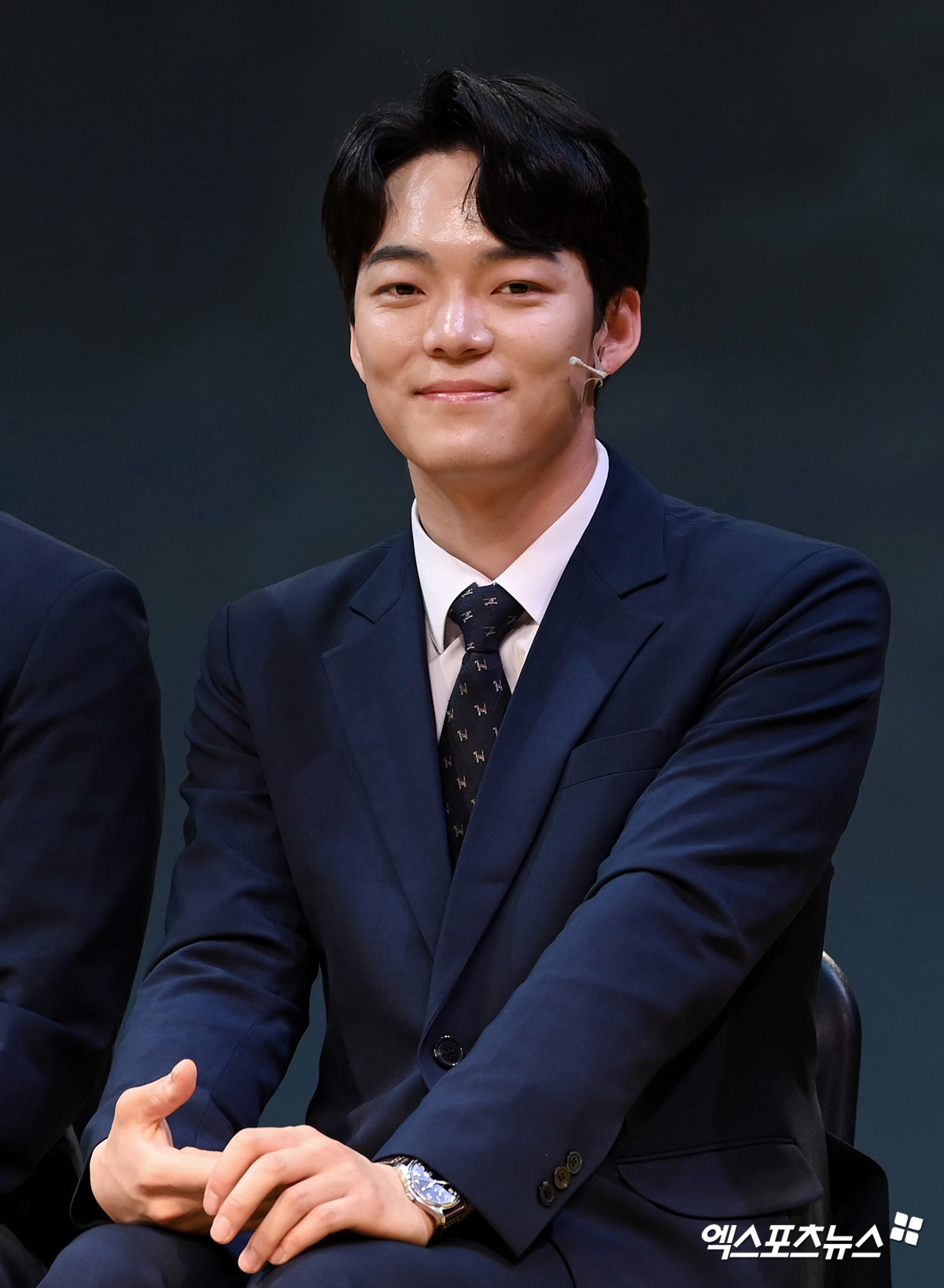 김도현