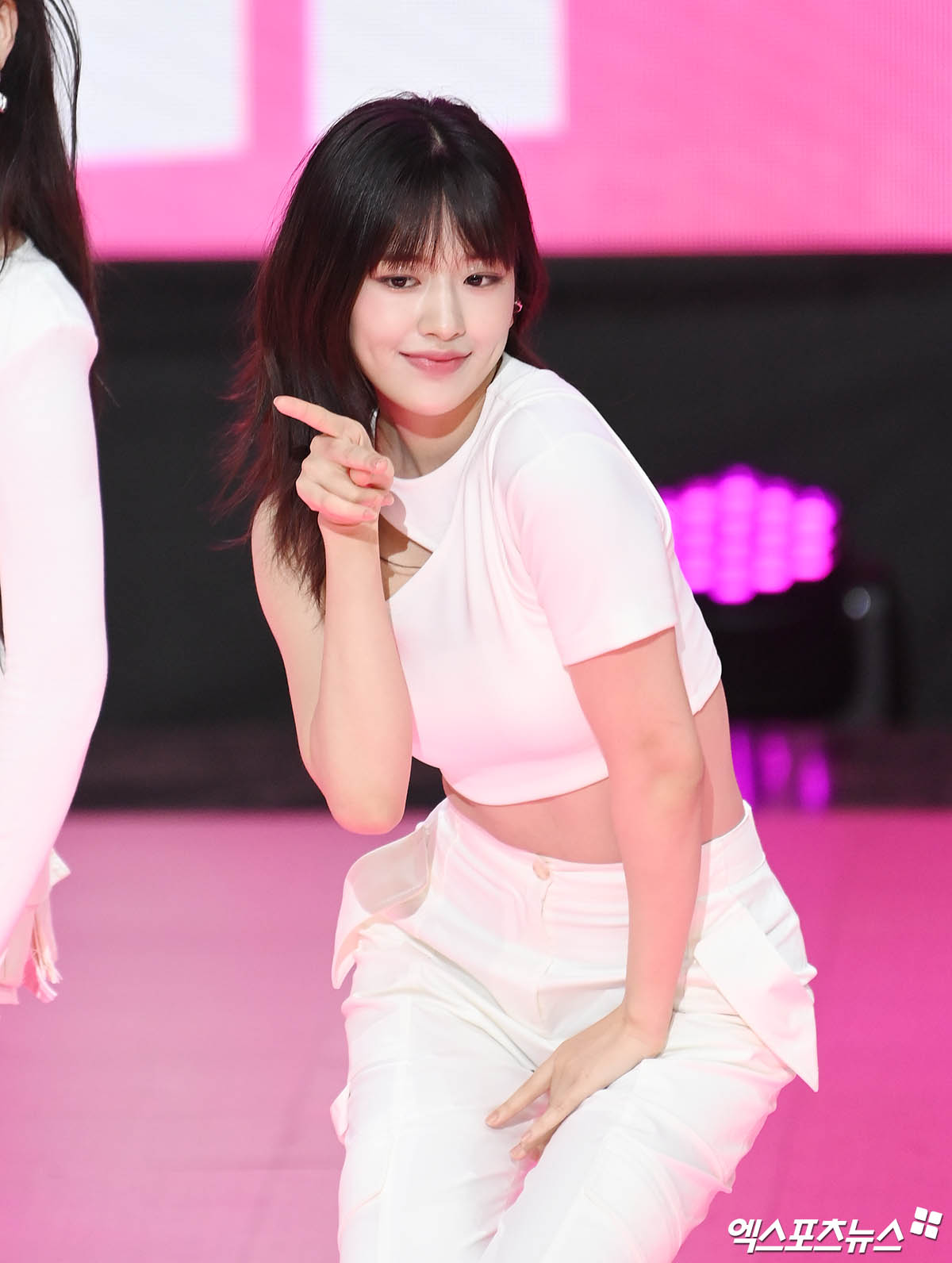 안유진