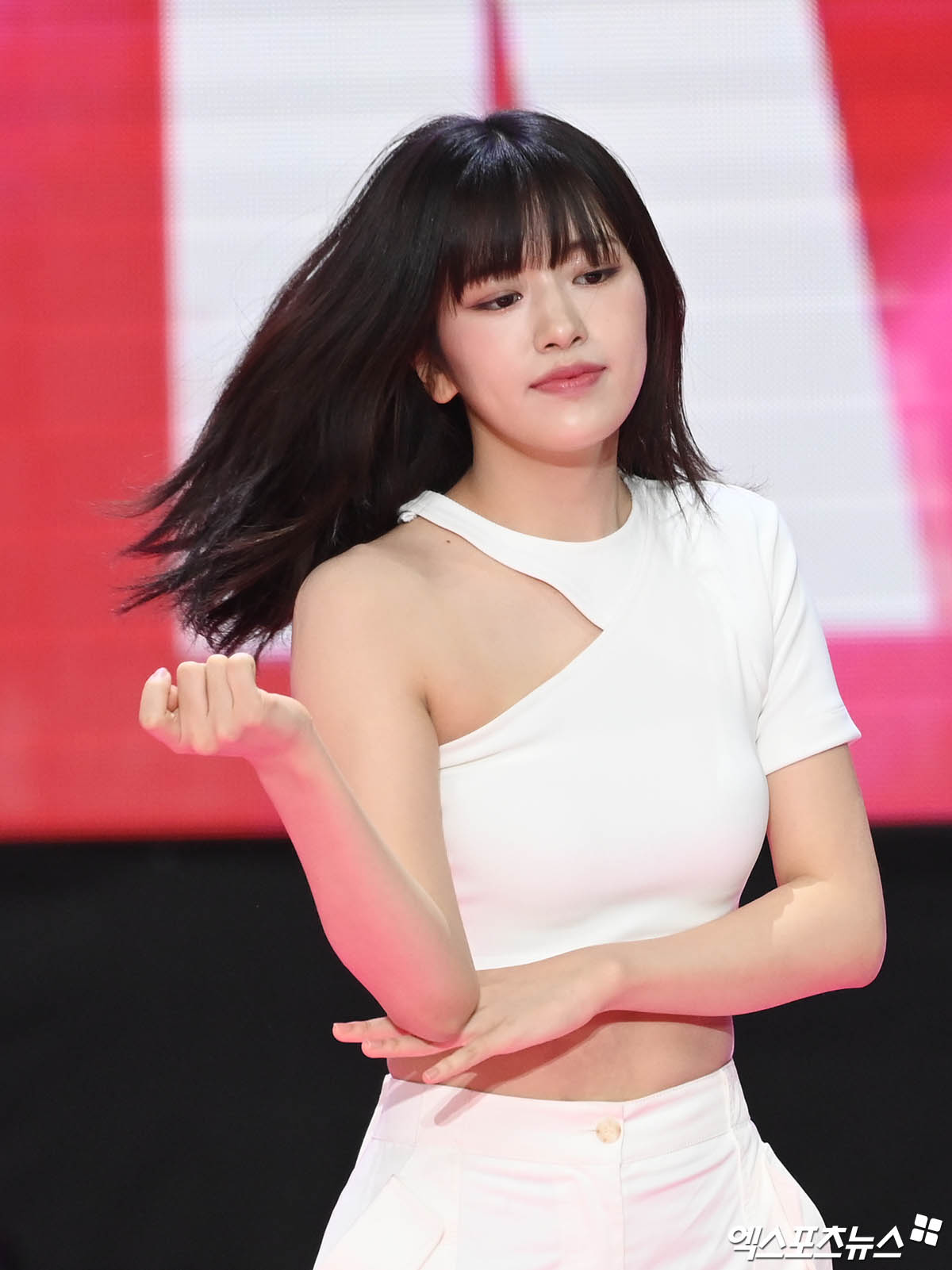 안유진