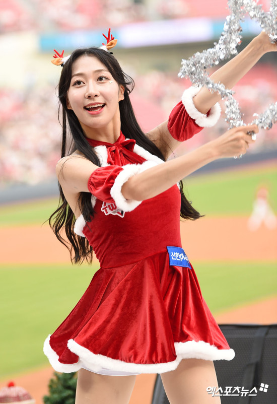 치어리더 진수화 '7월에 만나는 산타걸'[엑's HD포토]