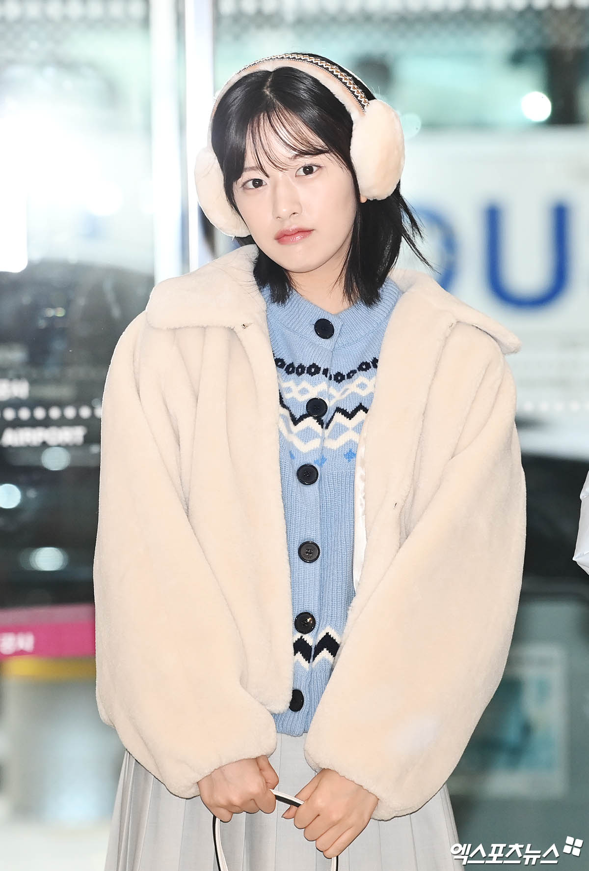 안유진