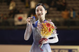 '주니어 세계선수권 3연속 은메달'…신지아 마지막 대회 최고점, 날 칭찬