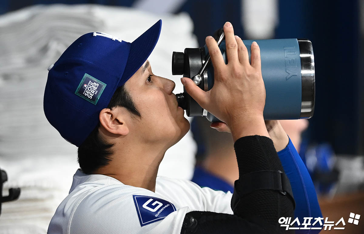 LA 다저스의 오타니 쇼헤이가 18일 서울 고척스카이돔에서 열린 MLB 월드투어 서울시리즈 스페셜 매치에서 팀 코리아에 3타수 무안타로 침묵했다. 사진 박지영 기자 김한준 기자