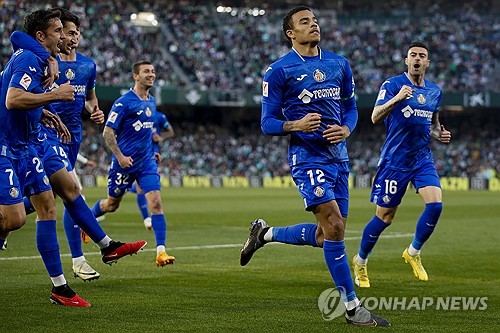 영국 언론 더타임즈가 30일(한국시간) 맨유가 이적 자금 확보를 위해 선수단 정리에 들어가면서 그린우드도 시장에 내놓았고 유벤투스가 관심을 보이고 있다고 전했다. 연합뉴스