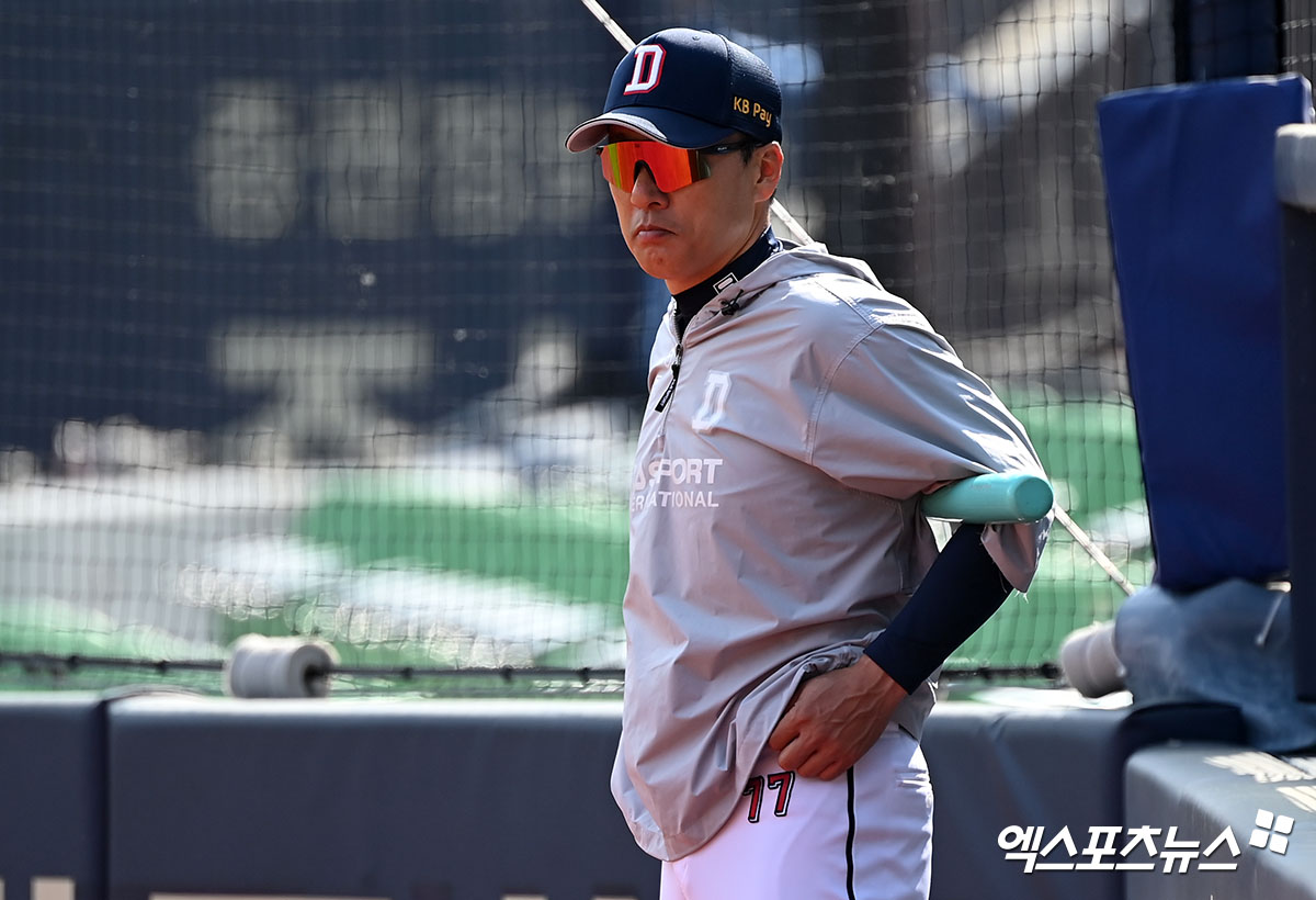 이승엽 두산 감독은  3일 잠실구장에서 열릴 '2024 신한 SOL Bank KBO 리그' LG 트윈스와 주말 3연전 첫 번째 맞대결을 앞두고 투수 알칸타라를 언급했다. 엑스포츠뉴스 DB