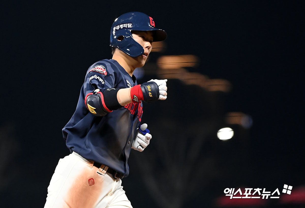 고승민은 8일 사직구장에서 열릴 '2024 신한 SOL Bank KBO 리그' 한화 이글스와 맞대결에서 2번타자 2루수로 선발 출전한다. 최근 2루수로 맹활약하며 팀 공격에 활력을 불어넣고 있다. 엑스포츠뉴스 DB