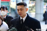 '유아인 프로포폴 처방' 의사, 1심서 500만 원 벌금형 