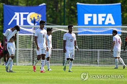 신태용 감독이 이끄는 인도네시아 23세 이하(U-23) 축구대표팀이 9일 프랑스 클레르퐁텐에서 열린 2024 파리 하계올림픽 남자축구 대륙간 플레이오프에서 아프리카 기니에 0-1로 패해, 본선행이 끝내 좌절됐다. 그러나 인도네시아는 국제축구연맹(FIFA) 랭킹 134위 약체임에도 불구하고 한국을 누르고 U-23 아시안컵 8강에 진출하는 등 아름다운 도전으로 박수를 받았다. 연합뉴스