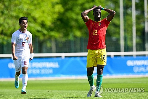 신태용 감독이 이끄는 인도네시아 23세 이하(U-23) 축구대표팀이 9일 프랑스 클레르퐁텐에서 열린 2024 파리 하계올림픽 남자축구 대륙간 플레이오프에서 아프리카 기니에 0-1로 패해, 본선행이 끝내 좌절됐다. 그러나 인도네시아는 국제축구연맹(FIFA) 랭킹 134위 약체임에도 불구하고 한국을 누르고 U-23 아시안컵 8강에 진출하는 등 아름다운 도전으로 박수를 받았다. 연합뉴스