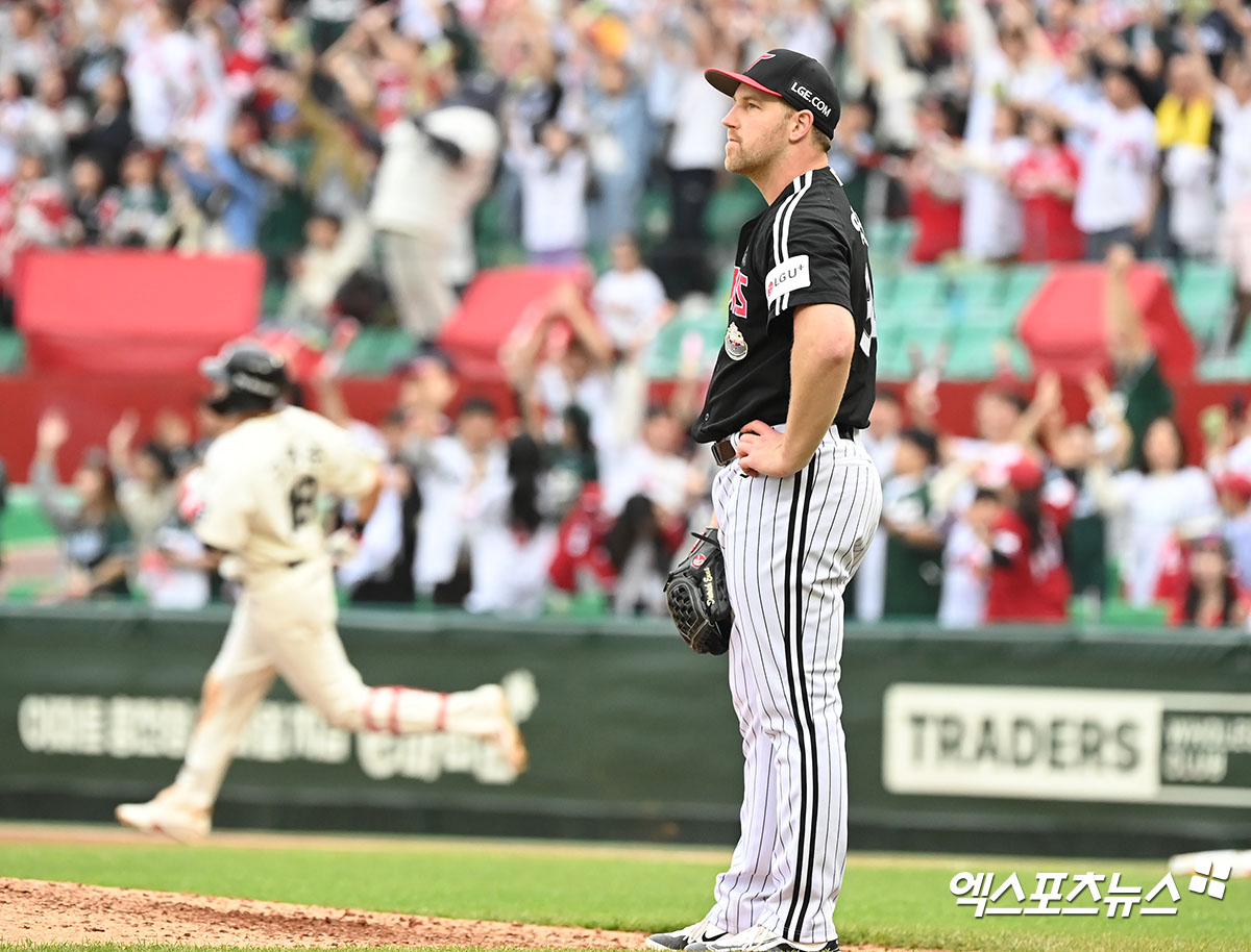 엔스는 10일 사직구장에서 열릴 '2024 신한 SOL Bank KBO 리그' 롯데 자이언츠와 주말 3연전 첫 경기에서 선발 등판할 예정이다. 엑스포츠뉴스 DB