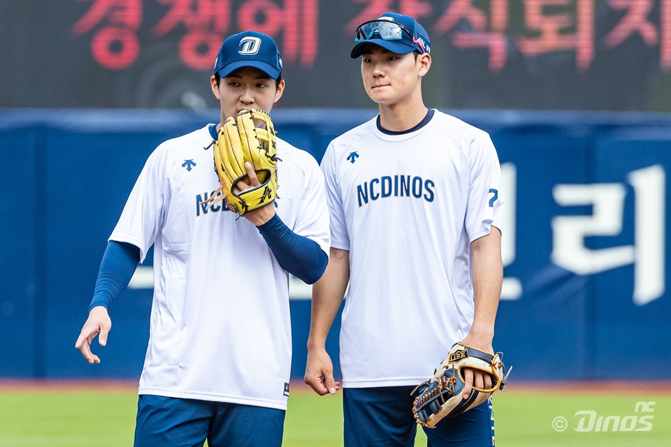 김휘집은 30일 창원 NC파크에서 열릴 '2024 신한 SOL Bank KBO 리그' KIA 타이거즈와 주중 3연전 마지막 경기를 앞두고 트레이드로 키움을 떠나 NC로 이적. 곧바로 9번타자 유격수로 선발 출전한다. NC 다이노스