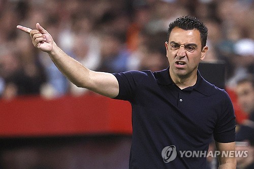 스페인 언론 아스가 지난달 30일(한국시간) 대한민국 축구 국가대표팀 감독직을 거절한 사비에게 맨유가 비공식적으로 접촉했다고 전했다. 맨유는 에릭 턴하흐의 거취가 불분명한 가운데 새 감독 후보군을 추리는 것으로 보인다. 연합뉴스