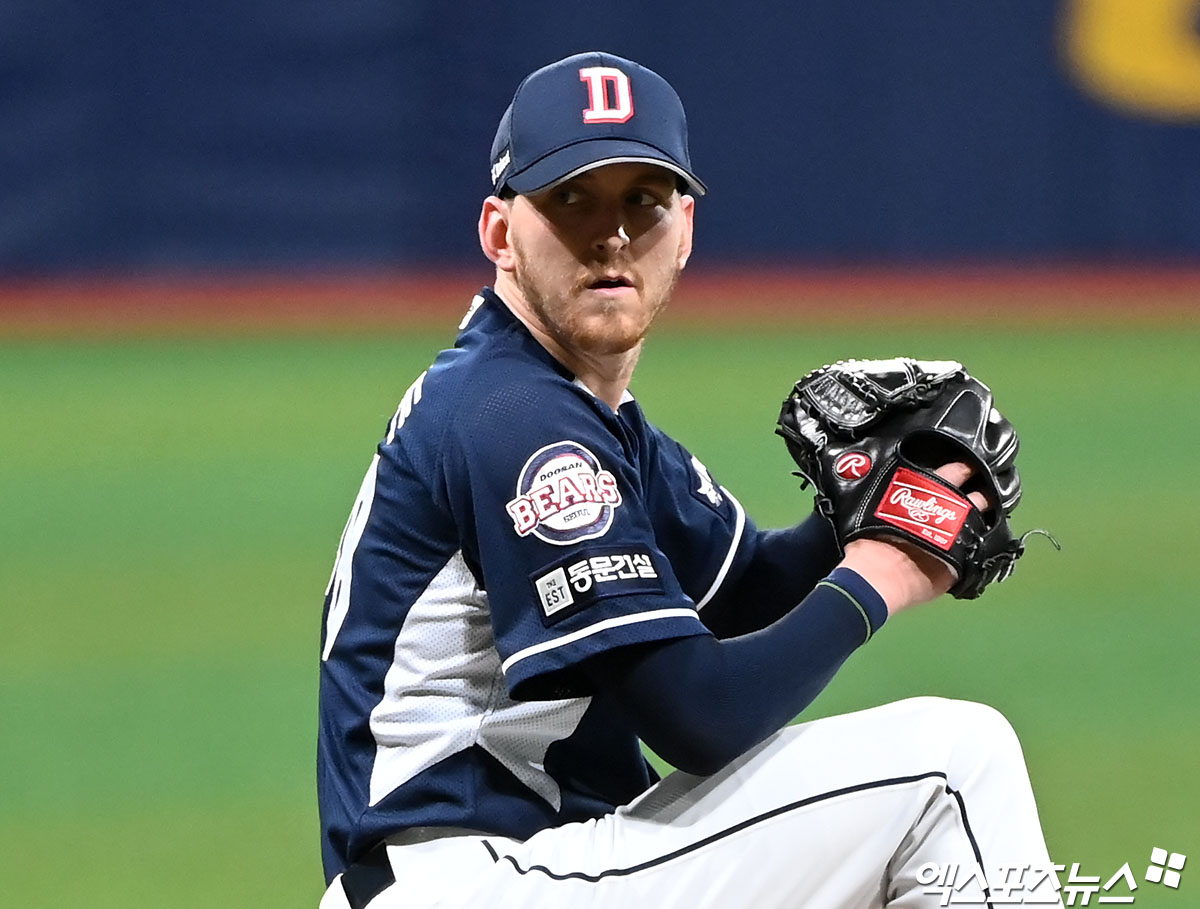 브랜든은 6일 창원 NC파크에서 열릴 '2024 신한 SOL Bank KBO 리그' NC와 주중 3연전 마지막 경기에서 선발 등판할 예정이다. 엑스포츠뉴스 DB