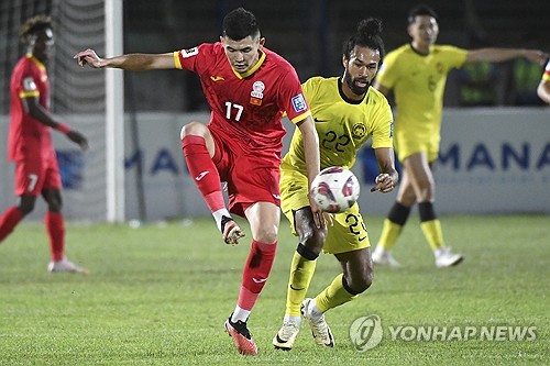 김 감독이 이끄는 말레이시아 축구 국가대표팀이 11일(한국시간) 말레이시아 쿠알라룸푸르에 있는 부킷 잘릴 국립경기장에서 열린 대만과의 2026 국제축구연맹(FIFA) 북중미(캐나다-미국-멕시코 공동 개최) 월드컵 아시아지역 2차 예선 D조 최종전에서 3-1로 승리했다. 승리에도 2위 키르기스스탄을 제치지 못해 2차 예선에서 탈락한 말레이시아는 현재 김 감독의 경질 여론이 큰 상황이다. 김 감독은 말레이시아에 남고 싶다는 의사를 밝혔다. 연합뉴스