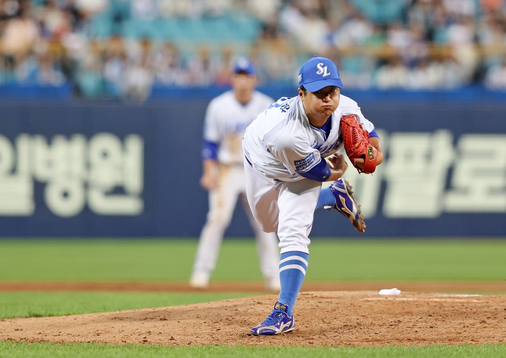 최지광은 12일 대구 삼성라이온즈파크에서 열린 '2024 신한 SOL Bank KBO 리그' LG와 주중 3연전 두 번째 맞대결에서 구원 등판. 2⅓이닝 무실점으로 승리 투수가 됐다. 삼성 라이온즈