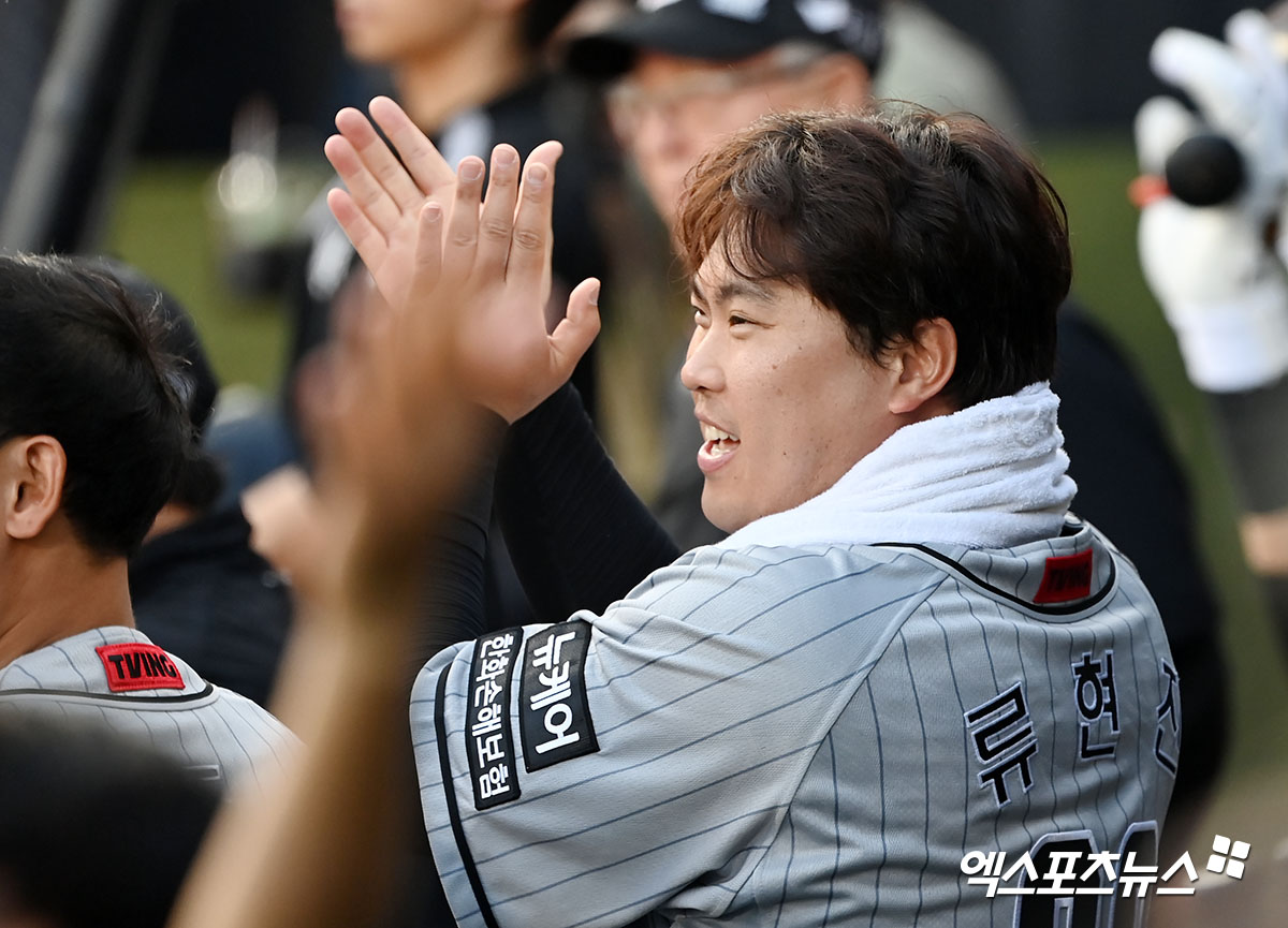 한화 이글스 류현진. 6월 17일 KBO가 발표한 2024 신한 SOL Bank KBO 올스타전 투표 결과 나눔올스타 베스트12에 선정, 선발투수로 마운드에 오르게 됐다. 사진 엑스포츠뉴스 DB