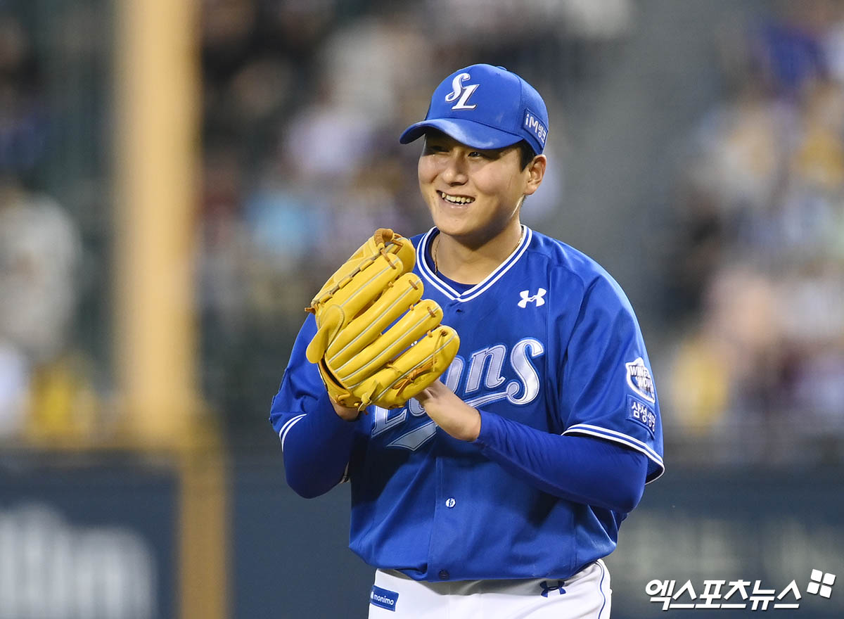 삼성 투수 이승현(57번)은 27일 잠실구장에서 열린 '2024 신한 SOL Bank KBO 리그' LG와 주중 3연전 마지막 경기에서 선발 등판했다. 이날 6이닝 무실점으로 시즌 6승을 챙겼다. 잠실, 박지영 기자