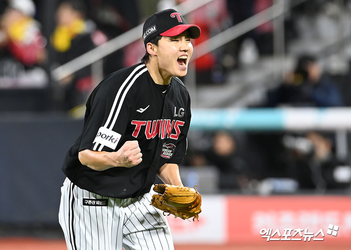 LG 투수 임찬규는 4일 고척스카이돔에서 열린 '2024 신한 SOL Bank KBO 리그' 키움과 주중 3연전 마지막 경기에서 선발 등판했다. 이날 6이닝 1실점으로 팀 승리에 힘을 보탰다. 엑스포츠뉴스 DB