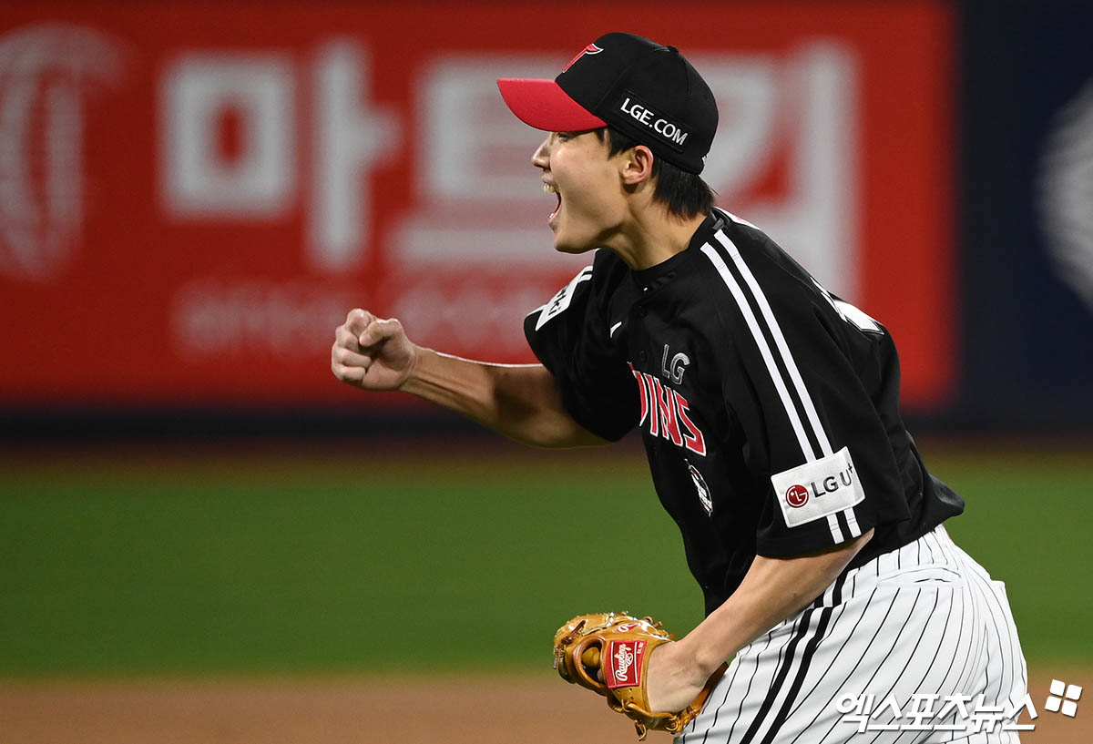 LG 투수 임찬규는 4일 고척스카이돔에서 열린 '2024 신한 SOL Bank KBO 리그' 키움과 주중 3연전 마지막 경기에서 선발 등판했다. 이날 6이닝 1실점으로 팀 승리에 힘을 보탰다. 엑스포츠뉴스 DB 