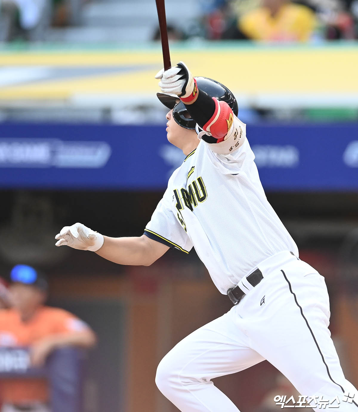 5일 오후 인천 SSG랜더스필드에서 열린 '2024 신한 SOL Bank KBO 올스타 프라이데이' 퓨처스 올스타전 남부와 북부의 경기, 3회말 2사 1,2루 남부 조세진이 스리런 홈런을 때려내고 있다. 인천, 박지영 기자