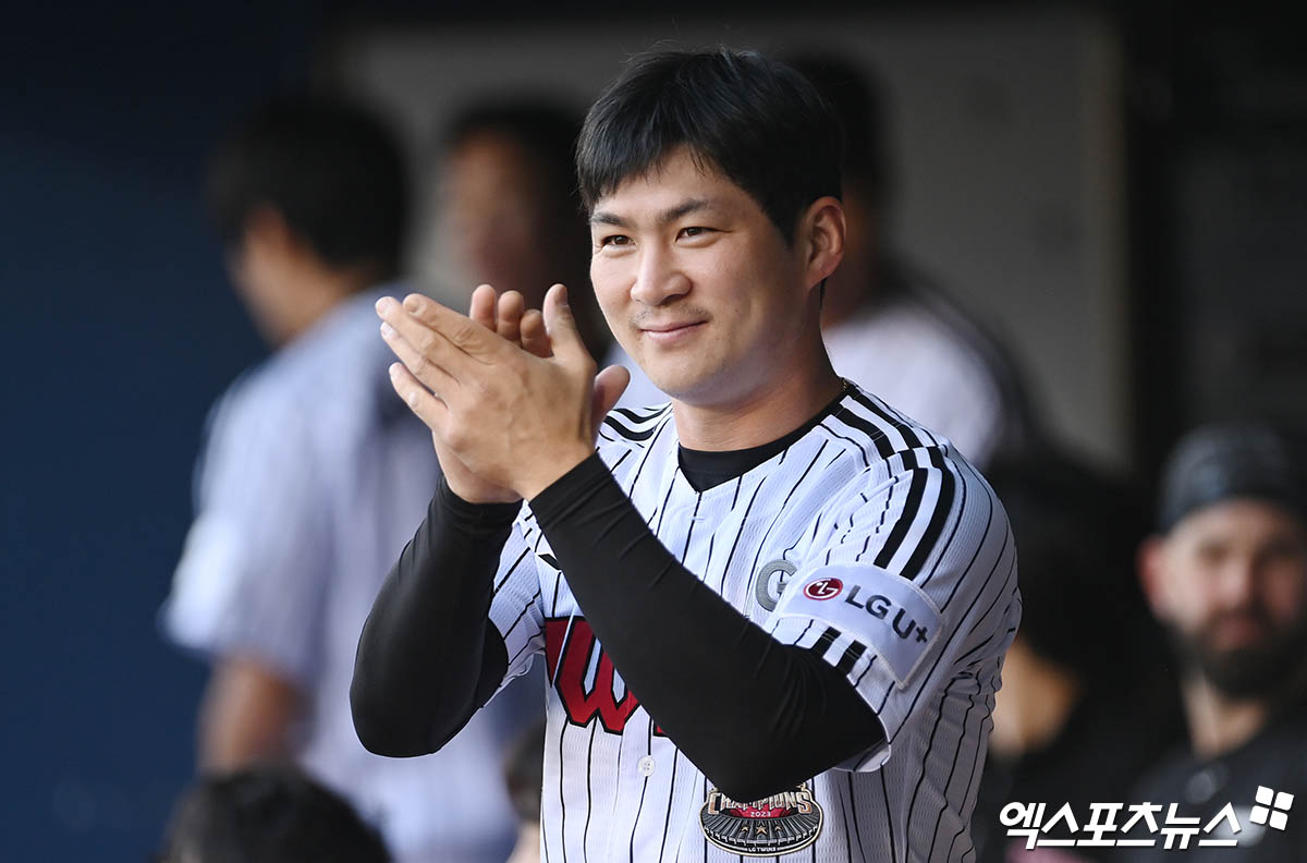 LG 내야수 오지환은 11일 잠실구장에서 열릴 '2024 신한 SOL Bank KBO 리그' KIA와 주중 3연전 마지막 경기를 앞두고 1군 엔트리에 합류했다. 엑스포츠뉴스 DB