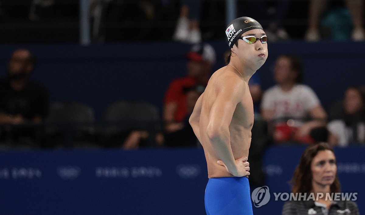 한국 수영 중장거리 간판 김우민이 28일 오전 3시43분 프랑스 파리 라데팡스 수영장에서 열리는 2024 파리 올림픽 수영 남자 자유형 400m 결승에 진출했다. 연합뉴스