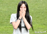 뉴진스 민지, 손흥민 앞 시축에 "너무 떨려, 근육통 생기기도" [엑's 이슈]