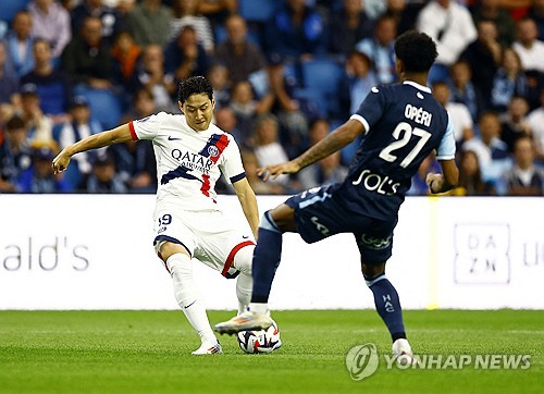 축구통계업체 옵타는 17일 이강인의 2024-2025시즌 리그1 개막전 첫 골이 리그 역대 개막전에서 두 번째로 빠른 기록이라고 소개했다. 이강인은 이날 르아브르전에서 2분 4초 만에 시즌 전체 첫 골을 터트렸다.  연합뉴스