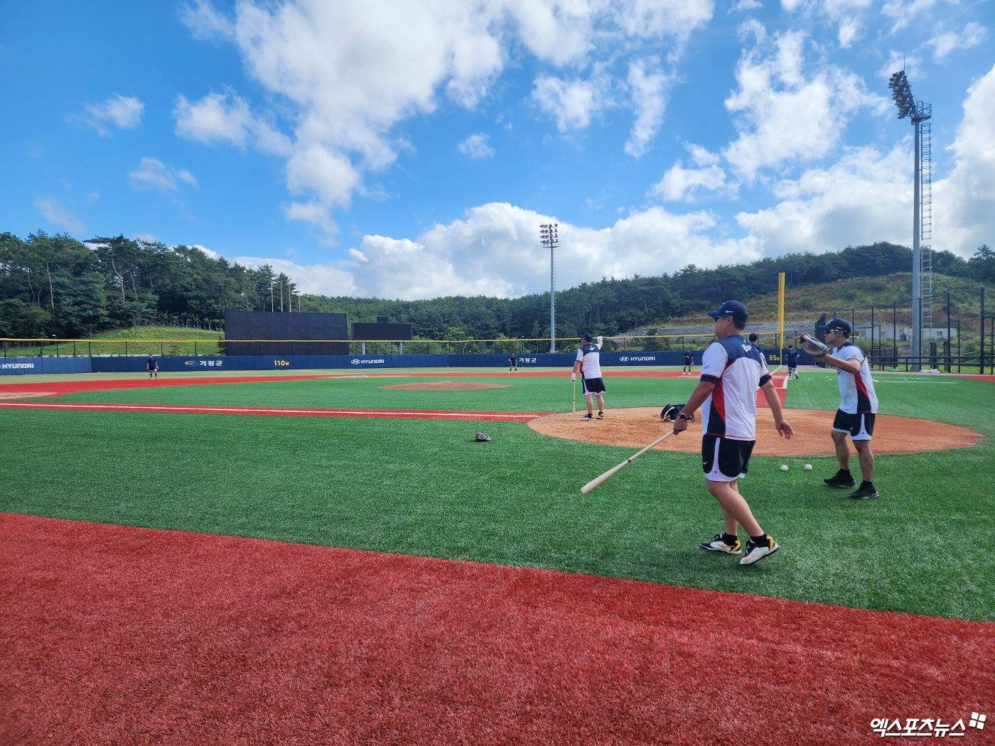 제13회 아시아청소년야구선수권대회에 나설 U-18 대표팀은 30일 부산 기장현대차드림볼파크에서 팀 훈련을 진행했다. 기장, 박정현 기자