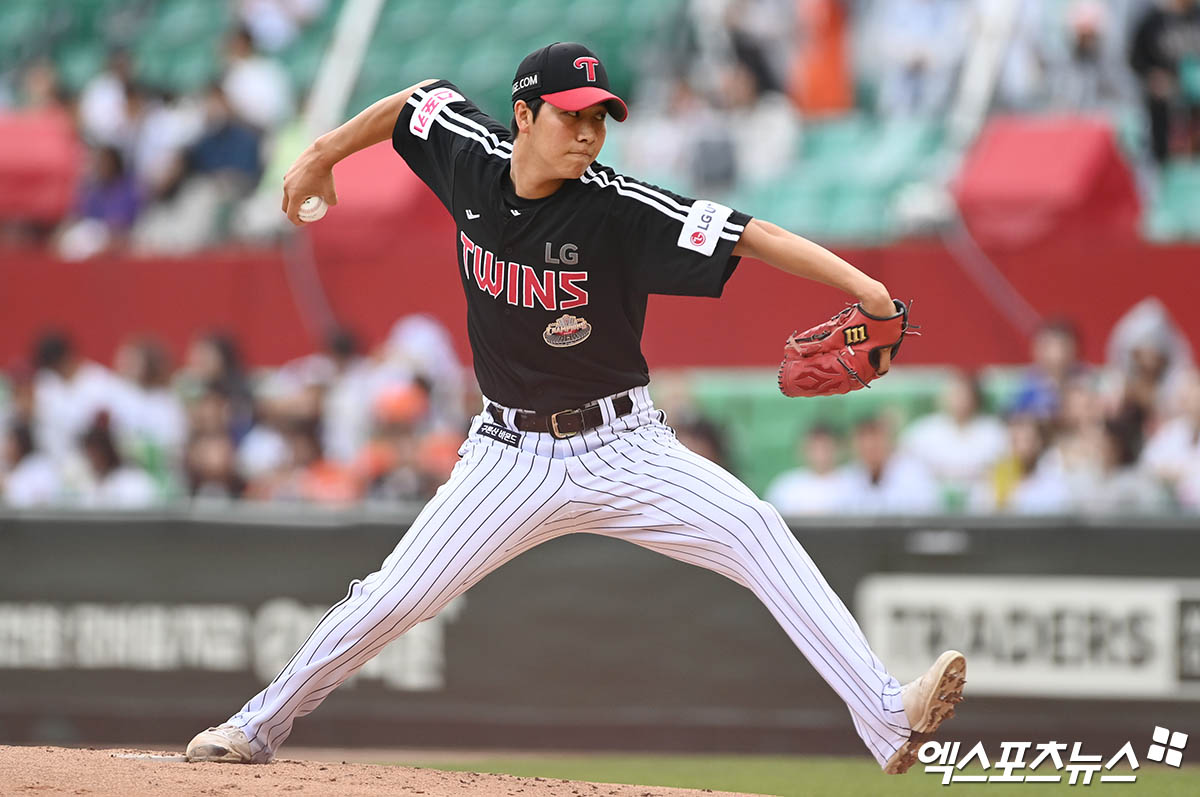 인천 SSG랜더스필드에서 열린 '2024 신한 SOL Bank KBO 올스타 프라이데이' 퓨처스 올스타전 남부와 북부의 경기, 2회말 북부 이믿음이 역투하고 있다. 엑스포츠뉴스DB