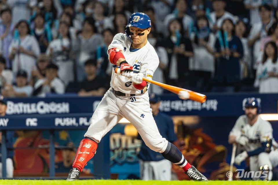 ​​NC 외야수 손아섭은 1일 창원 NC파크에서 열릴 '2024 신한 SOL Bank KBO 리그' 롯데와 팀 간 마지막 맞대결에서 2번 지명타자로 선발 출전할 계획이다. NC 다이노스