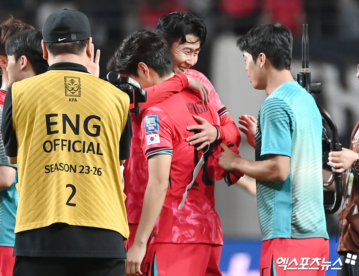 이강인이 요르단에 당한 수모를 갚기 위해 나선다. 한국 축구대표팀은 10일 오후 11시 요르단 암만 국제경기장에서 요르단과 2026 월드컵 아시아 3차예선 B조 3차전 원정 경기를 치른다. 지난 2월 카타르 아시안컵 4강에서 한국을 2-0으로 이겼고, 이후 탁구장 게이트 사건까지 드러나면서 힘든 시기를 보냈던 이강인의 최근 물오른 골 감각에 기대가 쏠린다. 엑스포츠뉴스DB