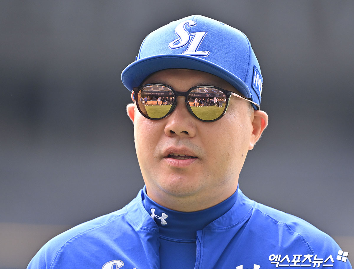 박진만 삼성 감독은 19일 잠실구장에서 열린 '2024 신한 SOL Bank KBO 포스트시즌' LG와 플레이오프(5전 3승제) 4차전을 앞두고 이날 경기에서 플레이오프를 끝내고자 하는 강한 의지를 드러냈다. 잠실, 김한준 기자