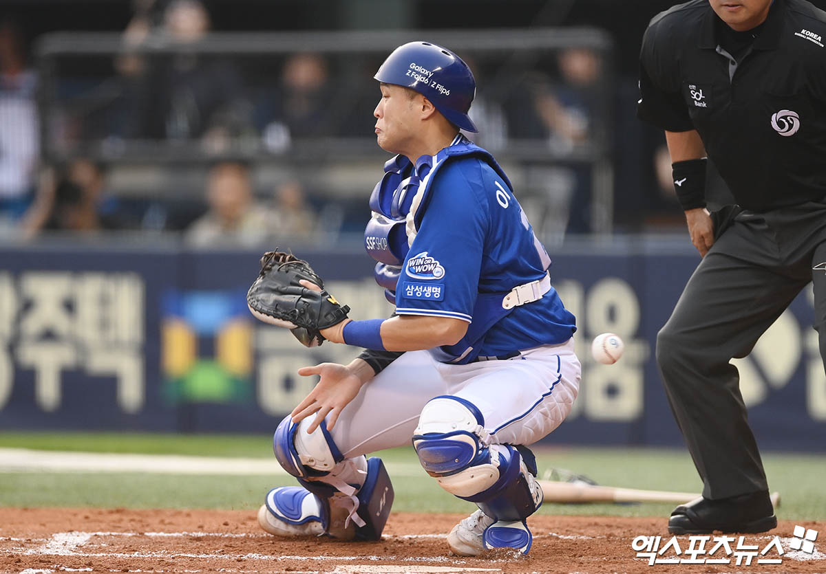 삼성 포수 이병헌은 28일 광주 기아챔피언스필드에서 열릴 '2024 신한 SOL Bank KBO 포스트시즌' KIA와 한국시리즈(7전 4승제) 5차전에서 9번타자 포수로 선발 출전한다. 안방마님 강민호는 오른쪽 햄스트링 부상 탓에 경기에 나서지 못한다. 엑스포츠뉴스 DB