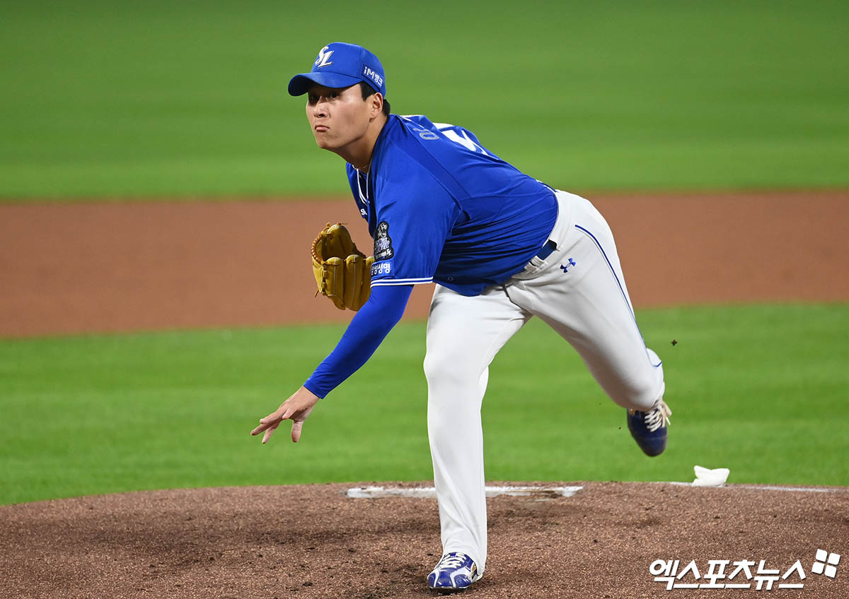 삼성 투수 이승현(57번)은 28일 광주 기아챔피언스필드에서 열린 '2024 신한 SOL Bank KBO 포스트시즌' KIA와 한국시리즈(7전4승제) 5차전에서 선발 등판했다. 이날 최종 성적 3⅔이닝 2실점으로 최소한의 몫을 해냈다. 광주, 김한준 박지영 기자