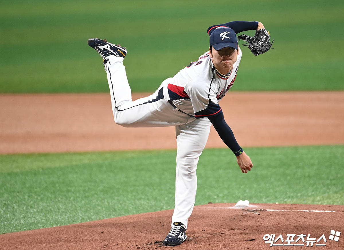 대표팀 투수 곽빈은 1일 고척스카이돔에서 열린 '2024 K-BASEBALL SERIES with TVING' 쿠바 대표팀과 평가전에서 선발 등판했다. 2이닝 무실점으로 깔끔한 투구를 선보이며 실전 감각을 끌어올렸다. 곽빈은 '오랜 만에 던졌지만 내 구위를 믿고 던지니 좋은 결과가 나왔다'고 했다. 고척, 김한준 박지영 기자