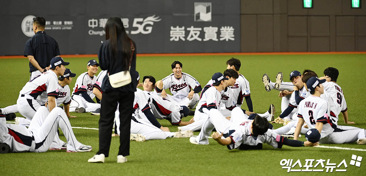 류중일 감독이 이끄는 대한민국 야구 국가대표팀이 13일 대만 타이베이돔에서 대만과 2024 WBSC 프리미어12 B조 1차전을 치른다. 사진 박지영 기자