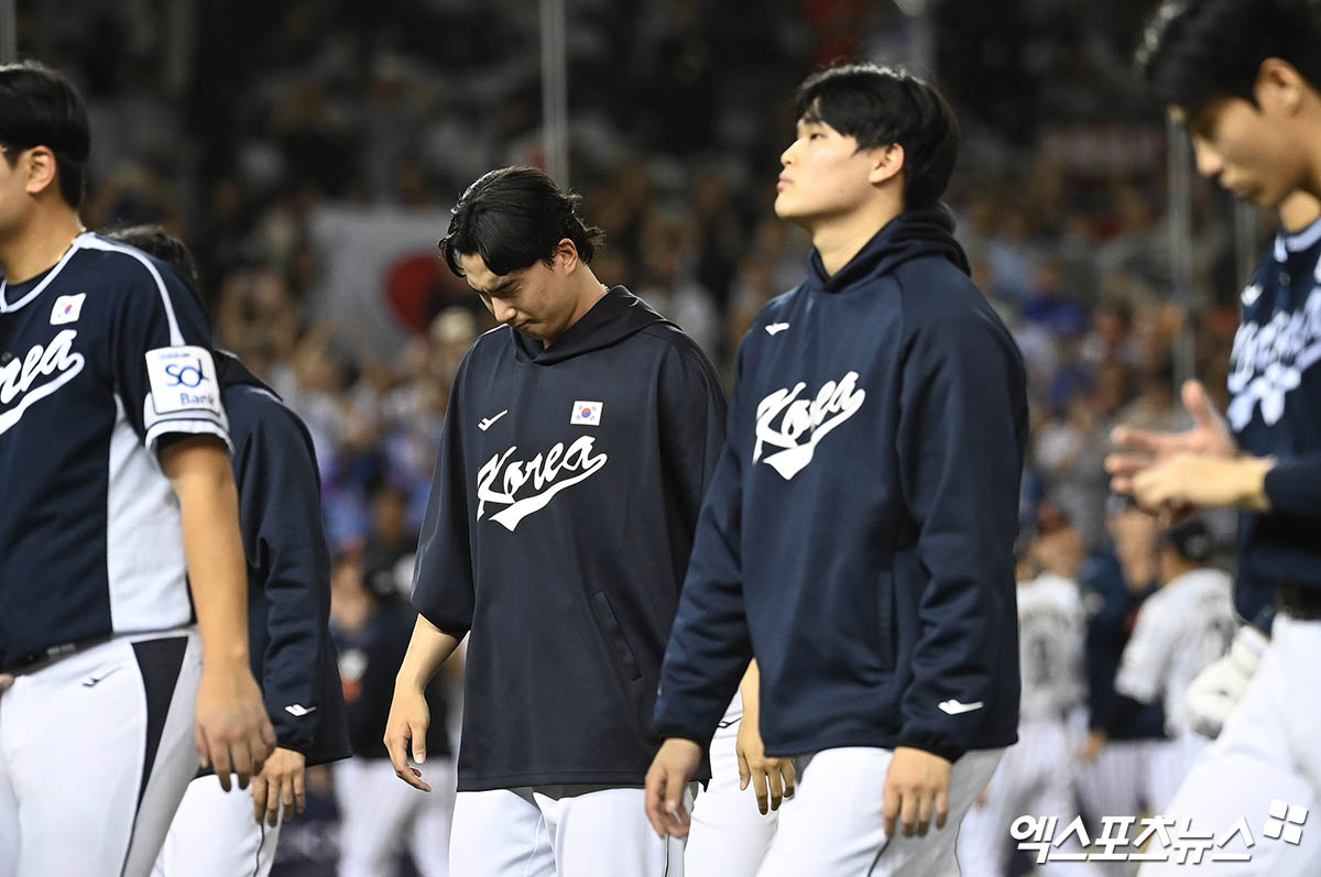 대표팀은 15일 대만 타이베이 타이베이돔에서 열린 '2024 세계야구소프트볼연맹(WBSC) 프리미어12' 조별리그 B조 세 번째 경기 일본전에서 3-6으로 패했다. 이날 패배로 슈퍼라운드행이 사실상 어려워졌다. 타이베이(대만), 박지영 기자