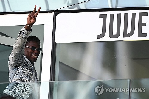 이탈리아 매체 가제타 델로 스포르트가 14일(한국시간) 유벤투스가 포그바와 곧바로 계약 해지를 해 즉시 이별할 것이라고 전했다. 연합뉴스