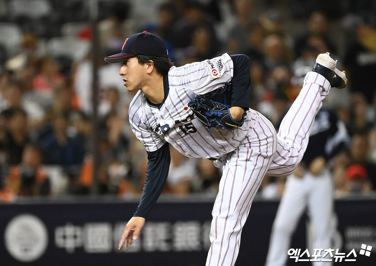 15일 오후 대만 타이베이돔에서 열린 '2024 WBSC(세계야구소프트볼연맹) 프리미어12' B조 조별리그 3차전 대한민국과 일본의 경기, 9회초 일본 오타가 역투하고 있다. 엑스포츠뉴스 DB