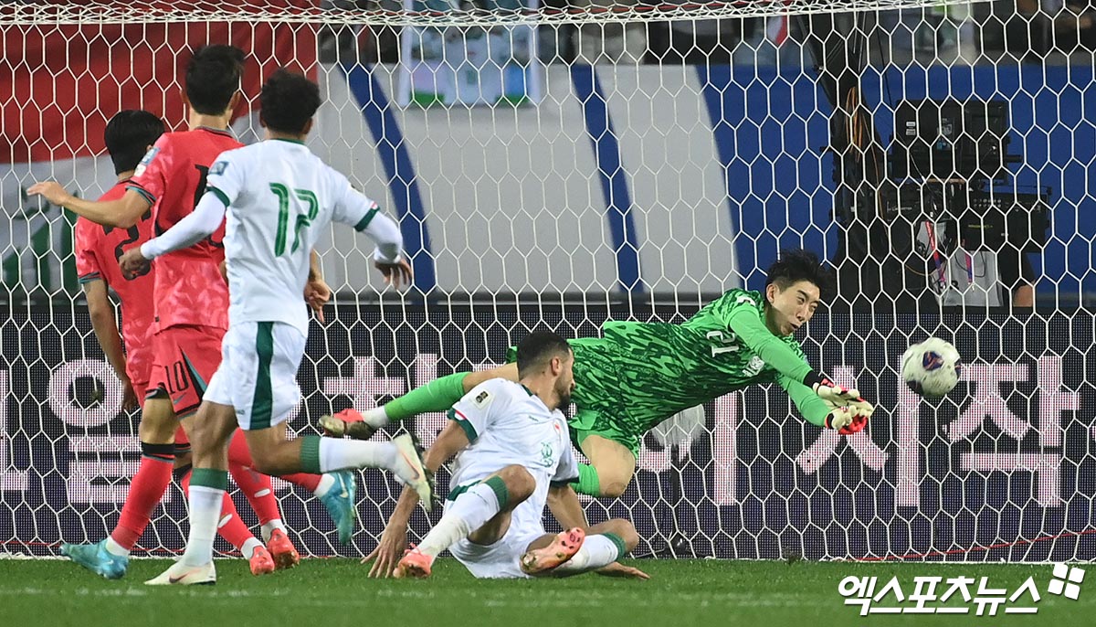 축구 국가대표팀 수문장 조현우가 홍명보 감독의 리더십 덕에 한국 축구의 발전이 더욱 기대된다고 밝혔다. 김민재와 조유민으로 이뤄진 센터백 조합에 대해서도 워낙 훌륭한 기량을 가진 선수들이기에 마음이 든든해진다고 말했다. 엑스포츠뉴스DB