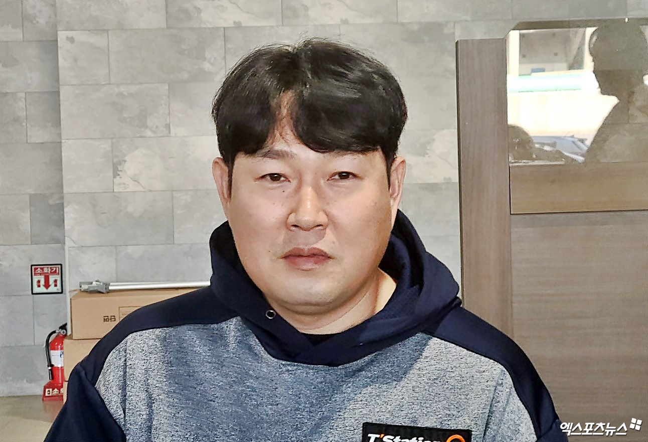 24일 잠실구장에서 취재진과 만난 2025시즌 새 주장 양의지. 잠실, 김근한 기자