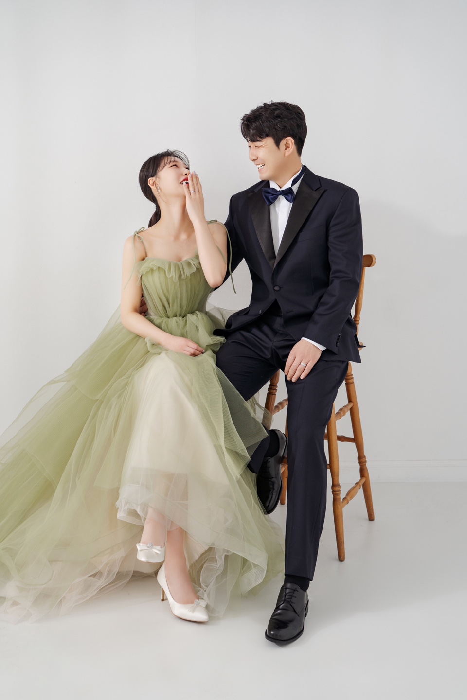 KT 위즈 조이현이 12월 신부와 결혼식을 올린다. KT 위즈